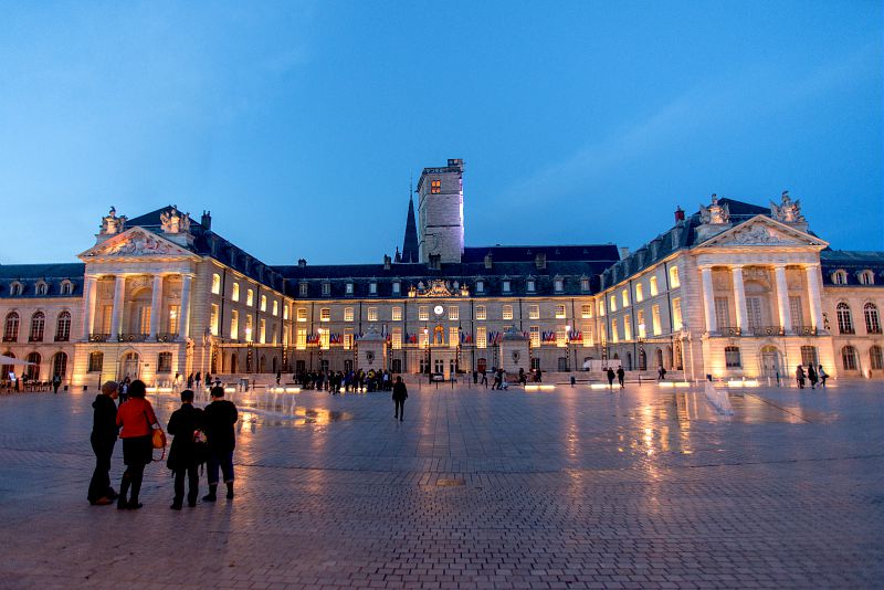 Visiter la Bourgogne-Franche-Comté 12 Dijon Palais des Ducs